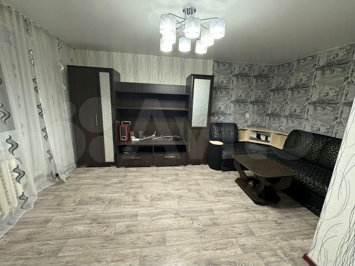 1-к. квартира, 33 м², 4/5 эт.