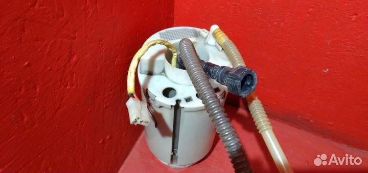Насос топливный левый Туарег бензонасос 2002-2010