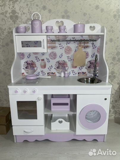 Детская деревянная кухня