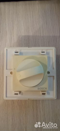 Динамики и регуляторы громкости