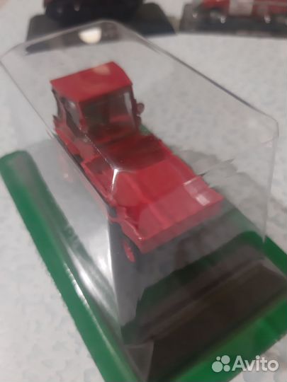 Модель трактора