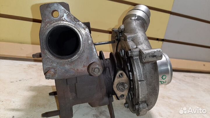 Турбина Opel Vivaro 2.0DCI / M9R786 2001-2014