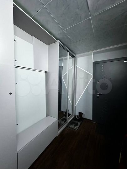 3-к. квартира, 66 м², 1/9 эт.