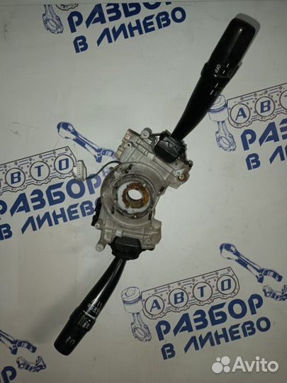 Блок подрулевых переключателей Toyota Avensis