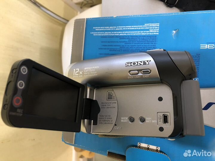 Sony handycam dcr-dvd203e