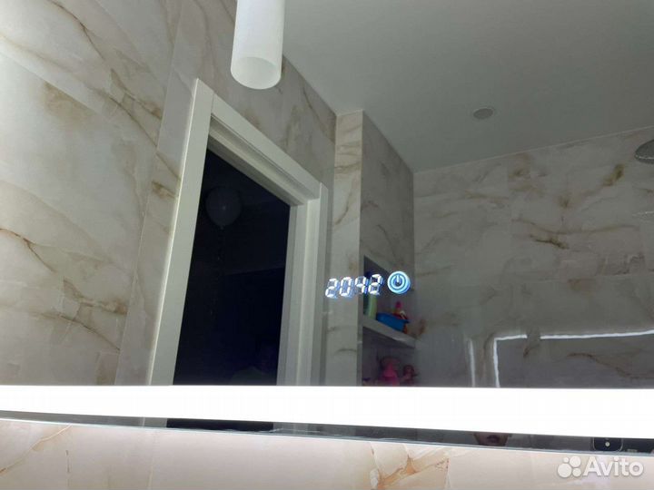 Зеркало в ванную комнату