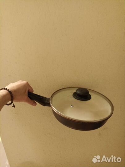 Сковорода с крышкой