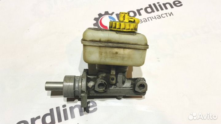 Главный тормозной цилиндр Skoda Octavia A4 хэтчбэк