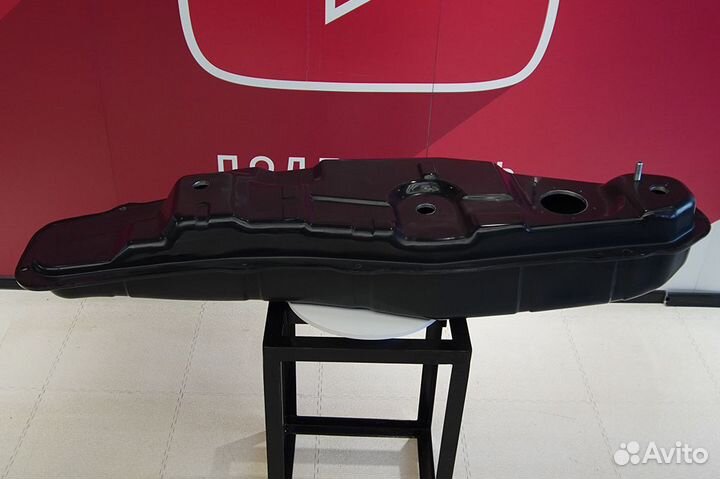 Бак Mitsubishi Pajero 3 из композита бензин