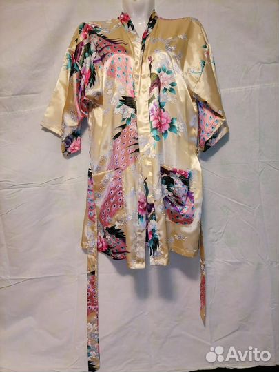 Халат желтый, Шелк