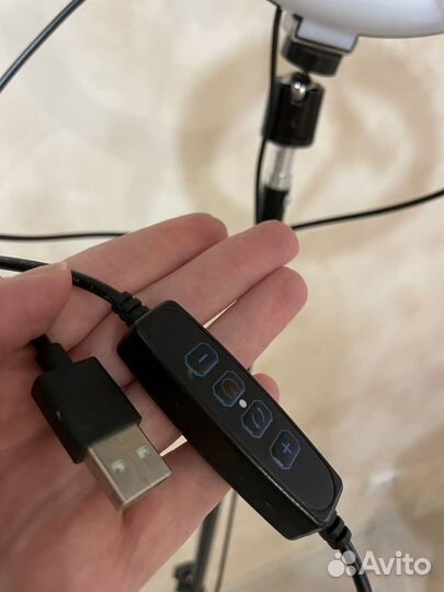 Кольцевая лампа 26 см