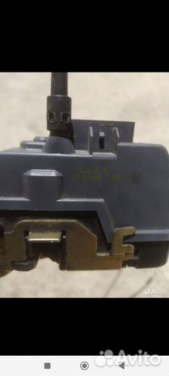 Замок задней правой двери renault megane 2