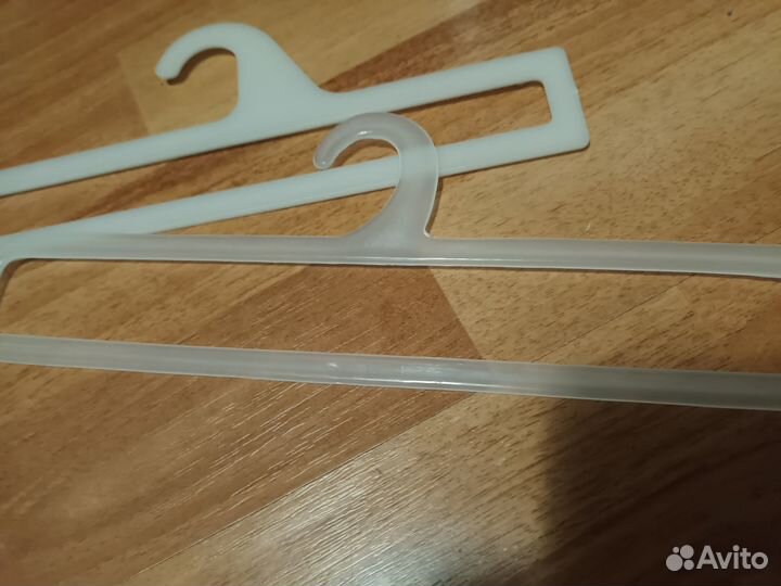 Вешалки детские