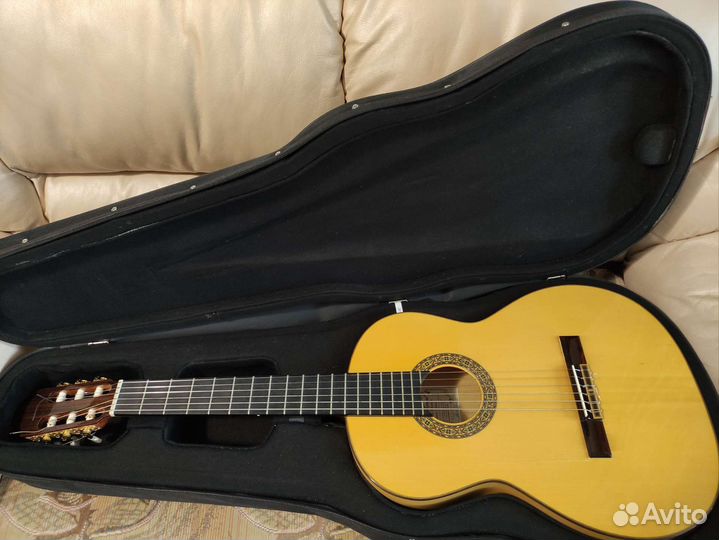 Гитара Фламенко