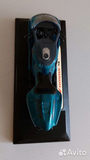 Модель мотоцикла Honda NR