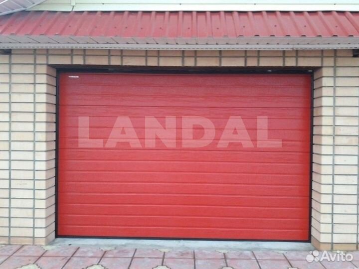 Секционные ворота