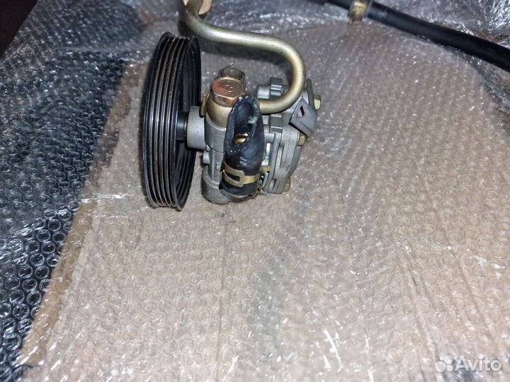 Насос гур Lancer Cedia 4G93 пробег 32608т.км