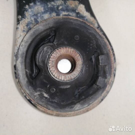 Рычаг передний нижний левый Toyota Corolla E120 20