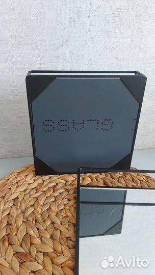 Подставка, полочка