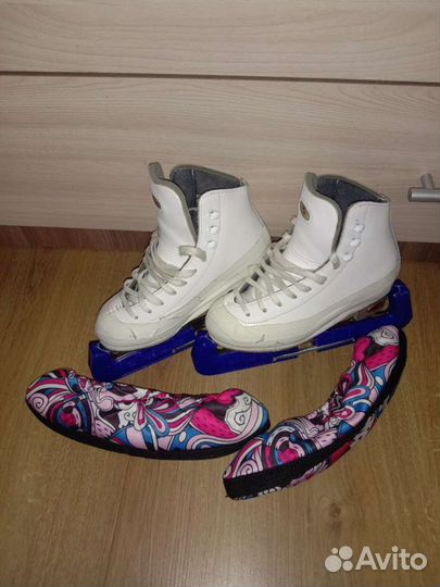 Профессиональные фигурные коньки