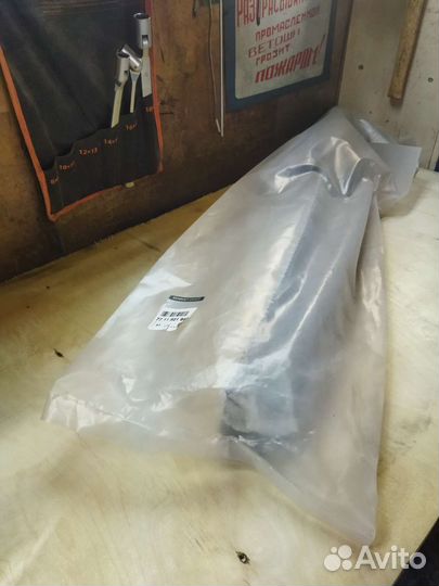 Накладка багажника Рено Дастер оригинал