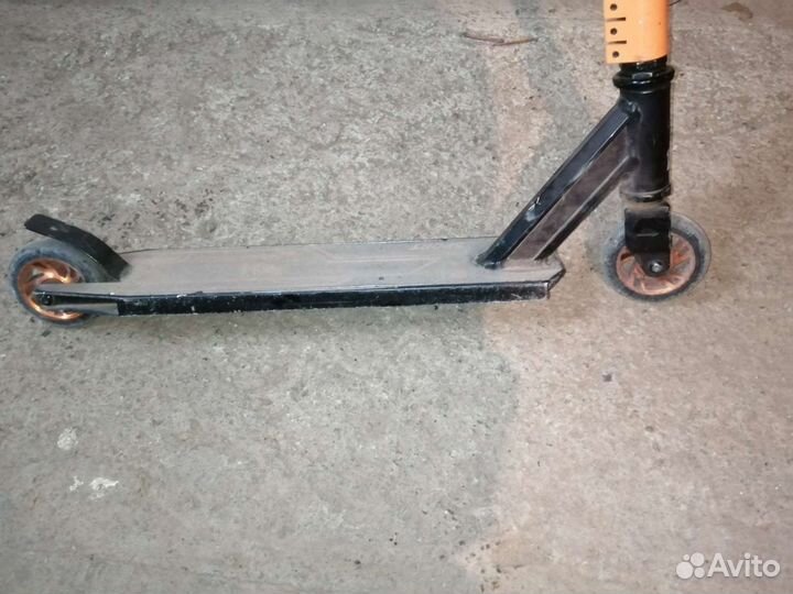 Трюковой самокат