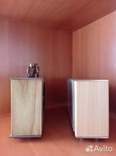 Настольные часы Молния