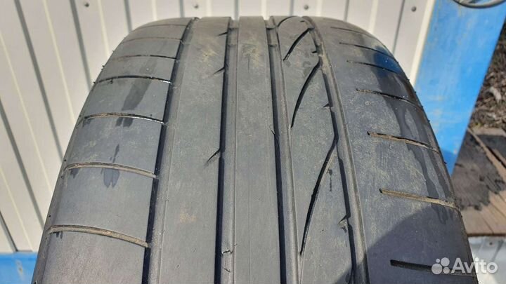 Bridgestone Dueler H/P 255/50 R19