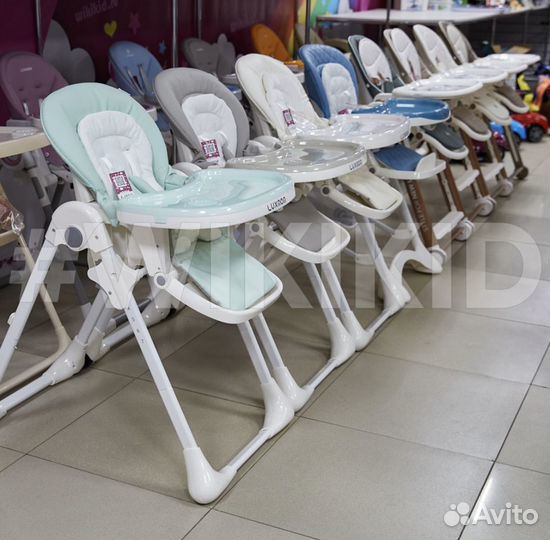 Стульчик для кормления Luxmom B005, зеленый