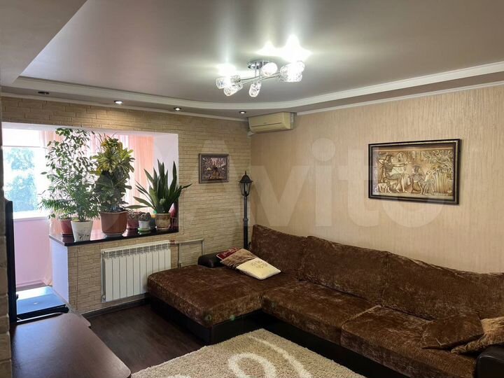 2-к. квартира, 56 м², 9/9 эт.