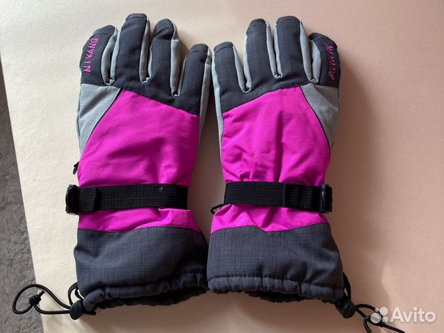 Горнолыжные перчатки женские