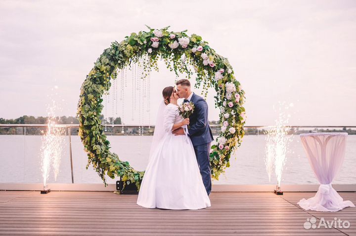 Тяжёлый дым, спецэффекты Мы украсим Ваш праздник