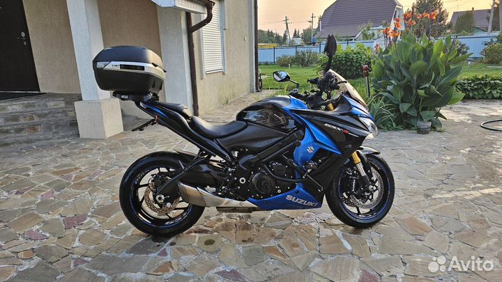 Suzuki gsx-s1000f