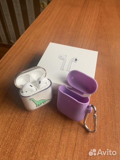 Наушники AirPods 2 кейс