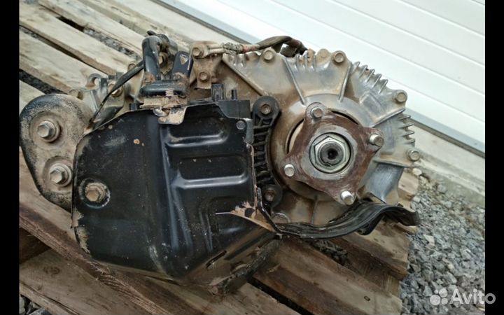 Раздатка Тойота Ленд крузер 200