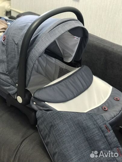 Коляска 3 в 1