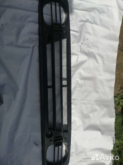 Решетка радиатора niva 2121