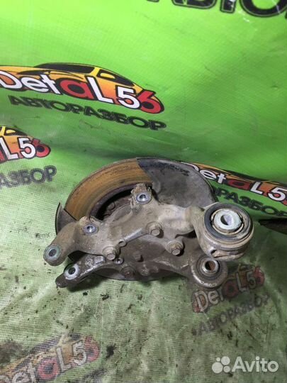 Кулак поворотный задний правый Honda Civic 8