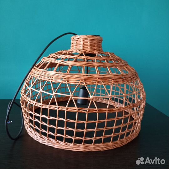 Люстра-абажур плетеный из Эколозы