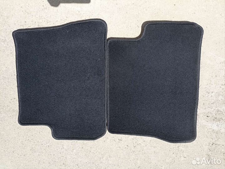 Автомобильные коврики Mazda 3