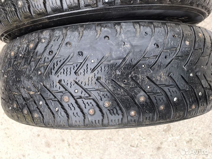 Nokian Tyres Hakkapeliitta 8 18.4/65 R15