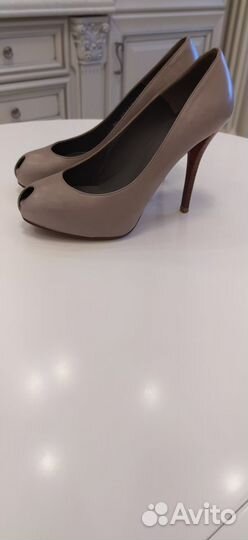 Stuart Weitzman Туфли 37р (Оригинал), серый цвет