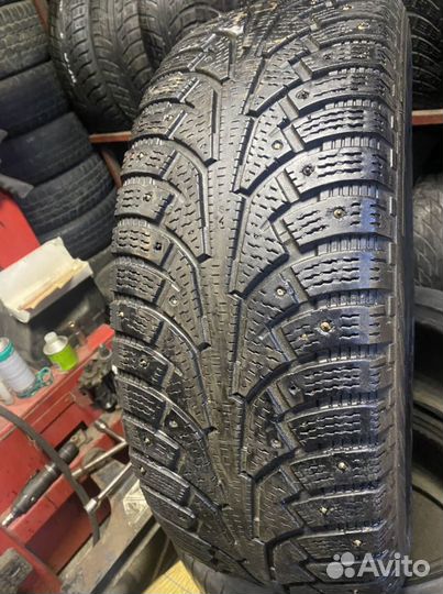 Nokian Tyres Hakkapeliitta 5 235/65 R17