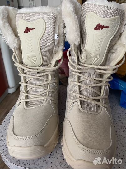 Треккинговые ботинки женские 39размер