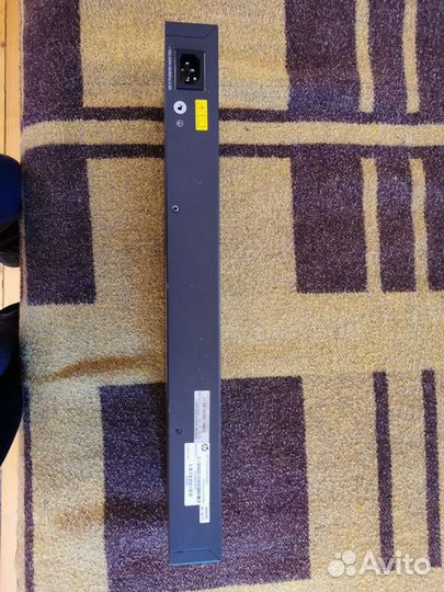 Коммутатор hp v1910-24G JE006A