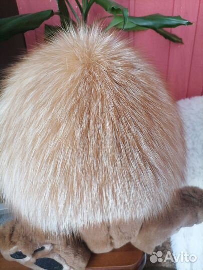 Меховая шапка лиса
