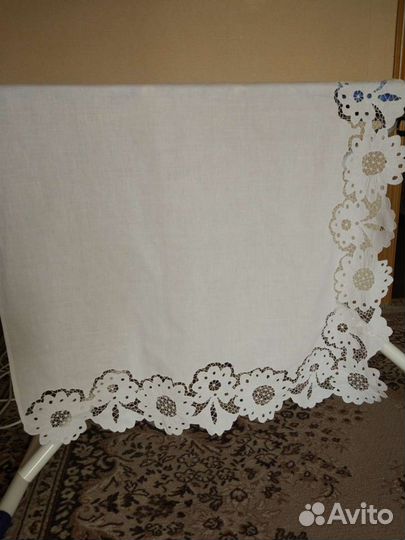 Шторки-задергушки, накидка на комод