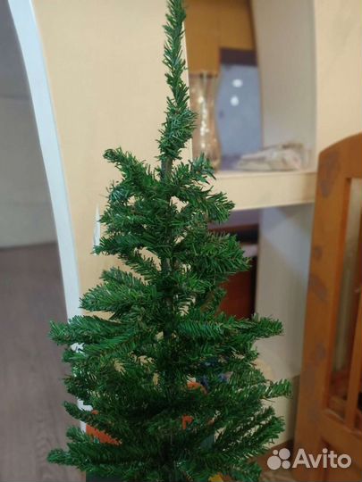 Елка искусственная (новая)