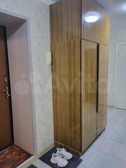 2-к. квартира, 76 м², 8/14 эт.