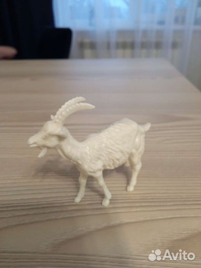 Фигурка фхи